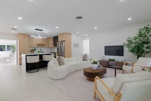 4330 NE 13th Ave, Fort Lauderdale, FL 33334 - Photo 2