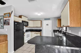 828 McIntosh St, West Palm Beach, FL 33405 - Photo 6