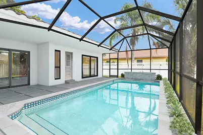 7014 NW 38th Manor, Coral Springs, FL 33065 - Photo 14