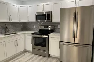 3586 La Playas Ct, Greenacres, FL 33463 - Photo 8