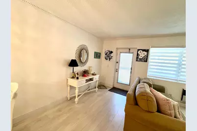 635 Durham W, Deerfield Beach, FL 33442 - Photo 6