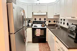 635 Durham W, Deerfield Beach, FL 33442 - Photo 10