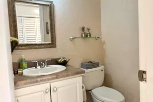 635 Durham W, Deerfield Beach, FL 33442 - Photo 12