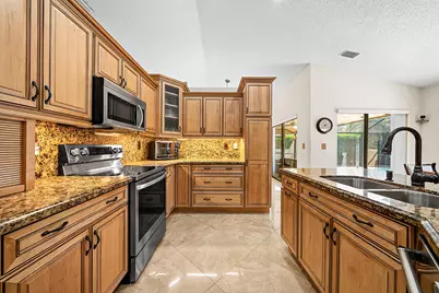 4991 NW 47th Avenue, Coconut Creek, FL 33073 - Photo 12