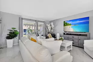 168 Amherst Ln, Lake Worth, FL 33467 - Photo 16