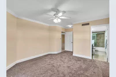 333 SE 20th Avenue #204, Deerfield Beach, FL 33441 - Photo 32