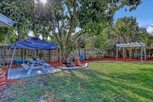 121 Granada St, Royal Palm Beach, FL 33411 - Photo 44