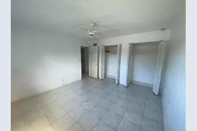 705 NE 2nd Street #11, Hallandale Beach, FL 33009 - Photo 10