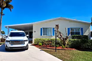 8478 Schefflera Ct, Port Saint Lucie, FL 34952 - Photo 2