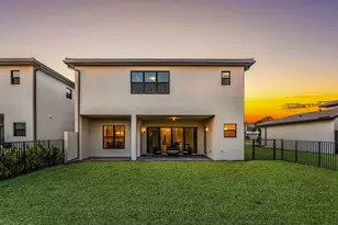 8260 Royal County Down Rd, Boca Raton, FL 33434 - Photo 16