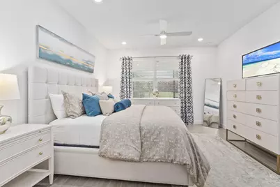 524 SE Mulberry Way, Port Saint Lucie, FL 34984 - Photo 6