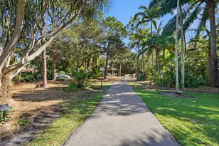 2842 Kelly Brooke Ln, Deerfield Beach, FL 33442 - Photo 38