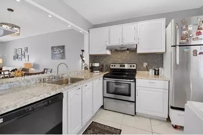 33 Abbey Lane #207, Delray Beach, FL 33446 - Photo 6