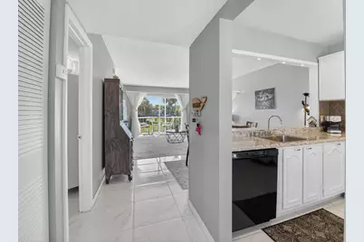33 Abbey Lane #207, Delray Beach, FL 33446 - Photo 6