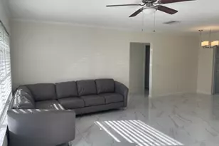 131 NW 14th St, Boynton Beach, FL 33426 - Photo 4