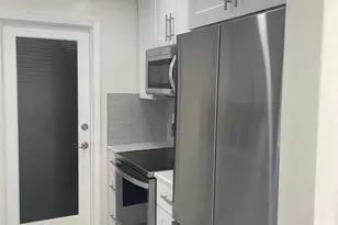 131 NW 14th St, Boynton Beach, FL 33426 - Photo 10