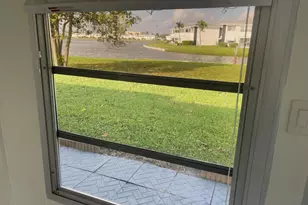 131 NW 14th St, Boynton Beach, FL 33426 - Photo 18