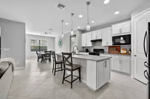 540 SE Monet Dr, Port Saint Lucie, FL 34984 - Photo 8