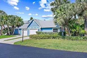 1528 Ocean Dunes Cir, Jupiter, FL 33477 - Photo 2