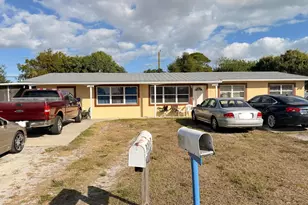 928 Fra-Mar Pl, Fort Pierce, FL 34982 - Photo 1