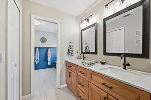 210 Ramie Ln, Port Saint Lucie, FL 34952 - Photo 18