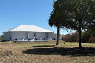 9019 S Castle Cir, Labelle, FL 33935 - Photo 26