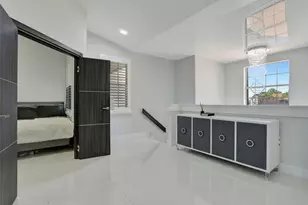6584 Villa Sonrisa Dr, Boca Raton, FL 33433 - Photo 4
