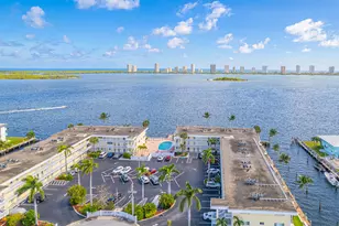 101 Doolen Ct, North Palm Beach, FL 33408 - Photo 1