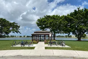 333 Berenger Walk, Royal Palm Beach, FL 33414 - Photo 34