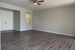 333 Berenger Walk, Royal Palm Beach, FL 33414 - Photo 4