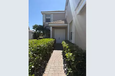 333 Berenger Walk, Royal Palm Beach, FL 33414 - Photo 2