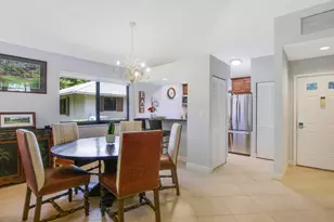 825 Club Dr, Palm Beach Gardens, FL 33418 - Photo 14