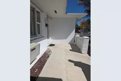 101 NW 188 Street Street, Miami, FL 33169 - Photo 2