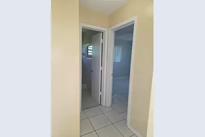 101 NW 188 Street Street, Miami, FL 33169 - Photo 16