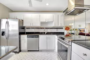 4070 Tivoli Ct, Lake Worth, FL 33467 - Photo 8