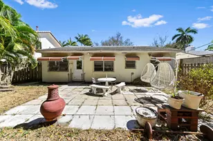 411 N Lakeside Dr, Lake Worth, FL 33460 - Photo 20
