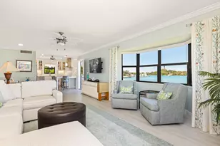 755 Saturn St, Jupiter, FL 33477 - Photo 2
