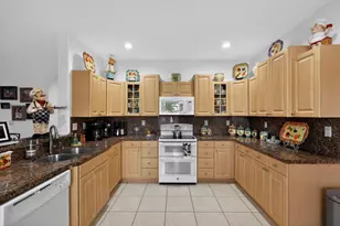 16613 NW 77th Path, Miami Lakes, FL 33016 - Photo 16