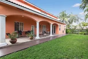 16613 NW 77th Path, Miami Lakes, FL 33016 - Photo 1