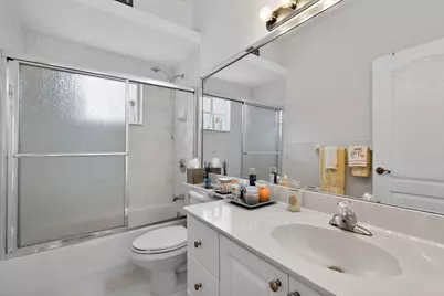 16613 NW 77th Path, Miami Lakes, FL 33016 - Photo 26