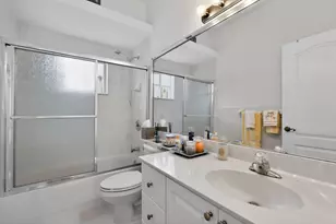 16613 NW 77th Path, Miami Lakes, FL 33016 - Photo 26