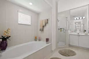 16613 NW 77th Path, Miami Lakes, FL 33016 - Photo 24