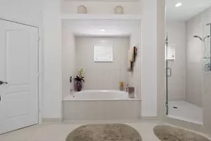16613 NW 77th Path, Miami Lakes, FL 33016 - Photo 28
