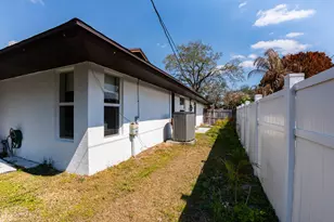 138 NW Friar St, Port Saint Lucie, FL 34983 - Photo 36