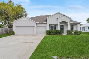 2586 SE Victory Ave, Port Saint Lucie, FL 34952 - Photo 2