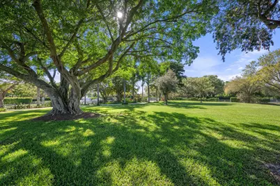3220 Santa Barbara Drive, Wellington, FL 33414 - Photo 60