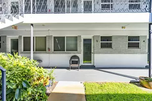 302 Lake Osborne Dr, Lake Worth Beach, FL 33461 - Photo 10