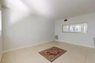 302 Lake Osborne Dr, Lake Worth Beach, FL 33461 - Photo 12