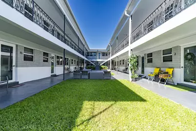 302 Lake Osborne Drive #5, Lake Worth Beach, FL 33461 - Photo 4