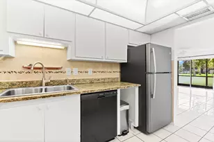 345 W Laurel Dr, Margate, FL 33063 - Photo 6